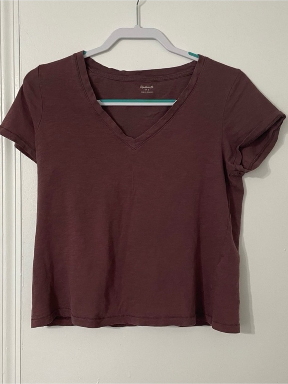 MADEWELL Short Sleeve V-Neck Tee in Plum